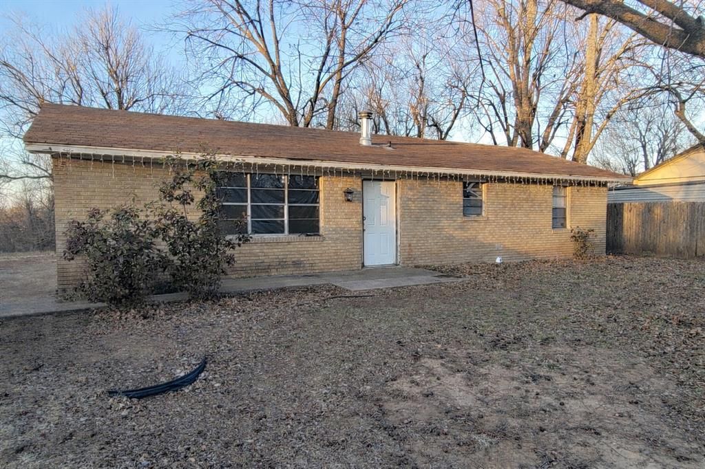 18069 NE 27th Street, Harrah, OK 73045