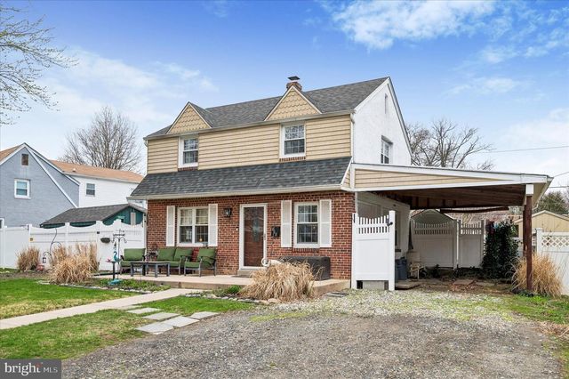 838 SPRINGHILL RD, Secane, PA 19018