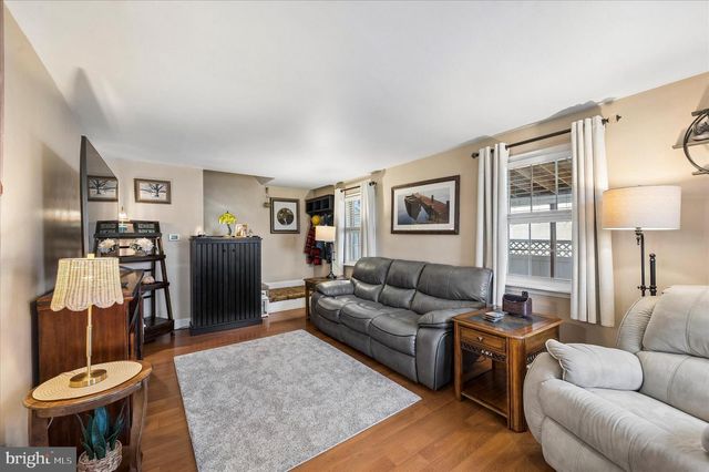 838 SPRINGHILL RD, Secane, PA 19018