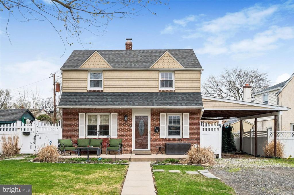 838 SPRINGHILL RD, Secane, PA 19018