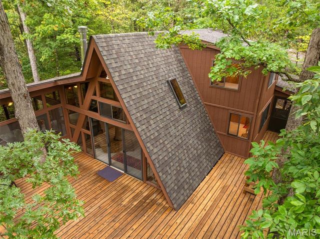 236 Nature Grove Drive, Innsbrook, MO 63390
