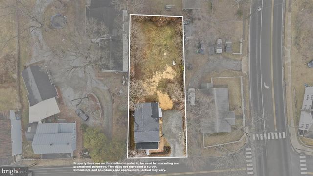 2 W MAIN ST, Boyce, VA 22620