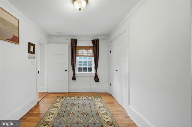 2 W MAIN ST, Boyce, VA 22620