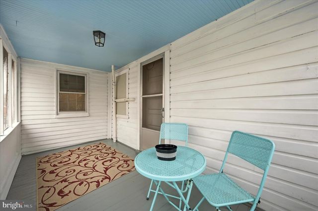 2 W MAIN ST, Boyce, VA 22620