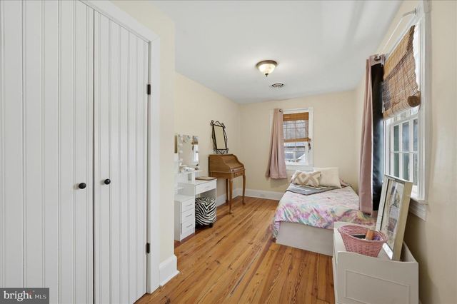 2 W MAIN ST, Boyce, VA 22620