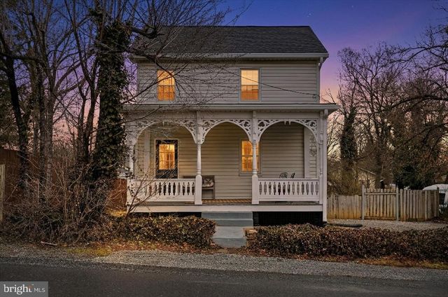 2 W MAIN ST, Boyce, VA 22620