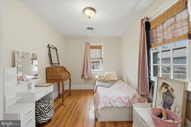 2 W MAIN ST, Boyce, VA 22620