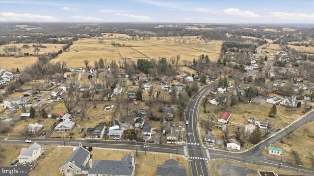 2 W MAIN ST, Boyce, VA 22620