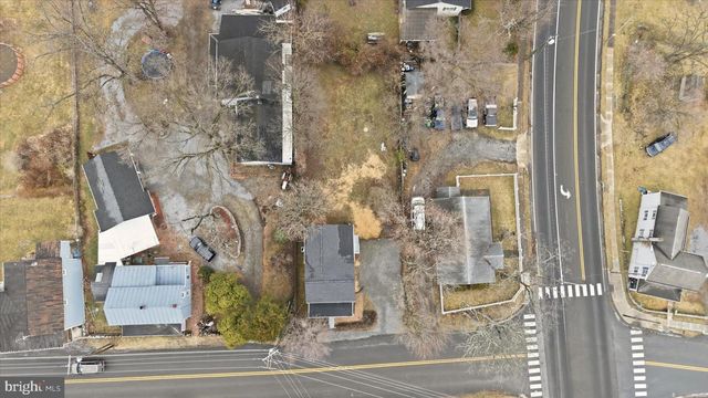 2 W MAIN ST, Boyce, VA 22620