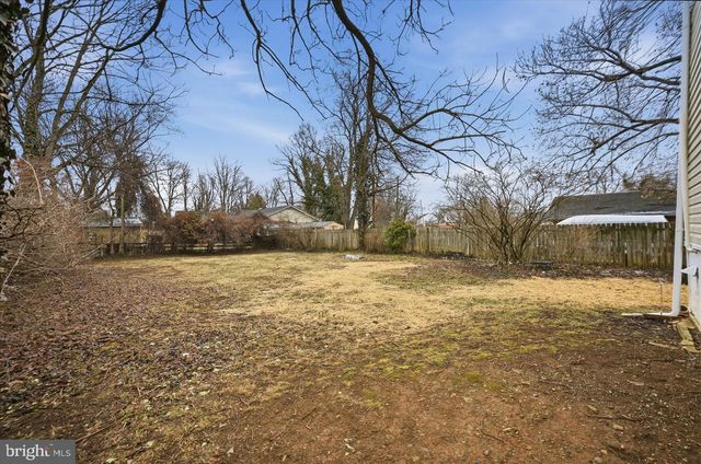 2 W MAIN ST, Boyce, VA 22620