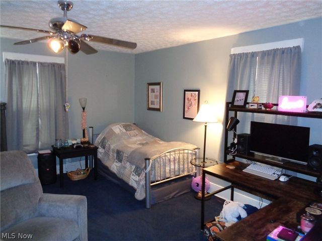 202 Elmford Avenue SW, Massillon, OH 44646