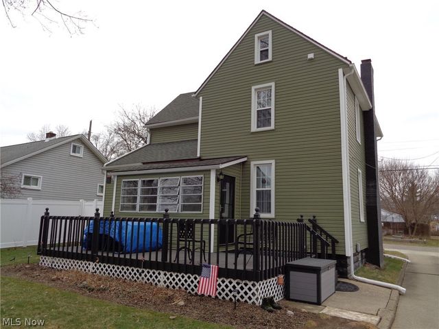 202 Elmford Avenue SW, Massillon, OH 44646