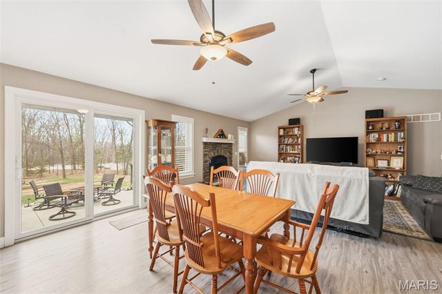 29 Fox Run Drive, Wright City, MO 63390