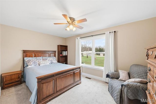 29 Fox Run Drive, Wright City, MO 63390