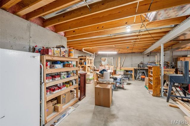 29 Fox Run Drive, Wright City, MO 63390