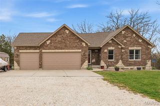 29 Fox Run Drive, Wright City, MO 63390