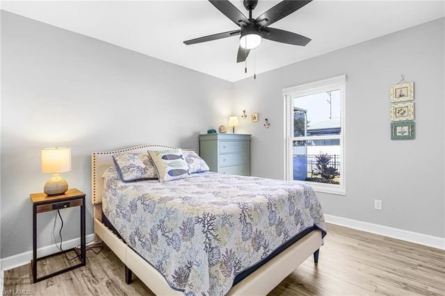 703 NE 23rd TER, Cape Coral, FL 33909