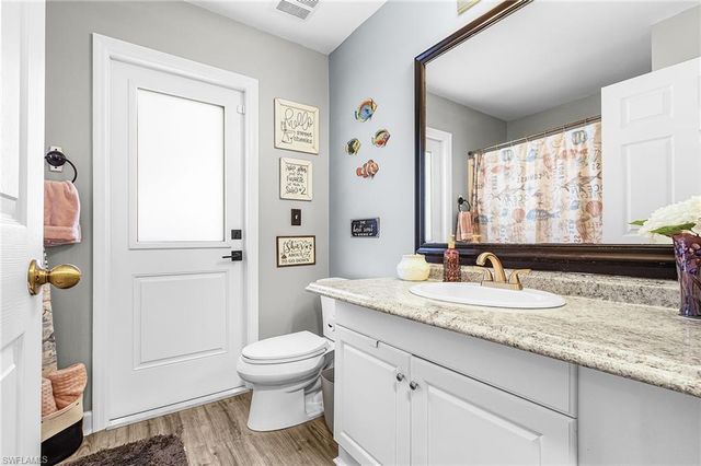 703 NE 23rd TER, Cape Coral, FL 33909