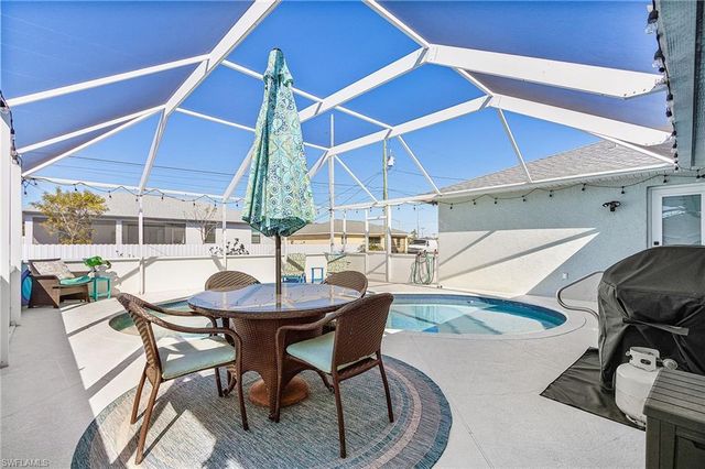 703 NE 23rd TER, Cape Coral, FL 33909