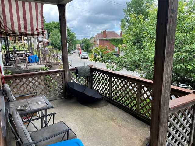 244 Arabella St, Knoxville, PA 15210