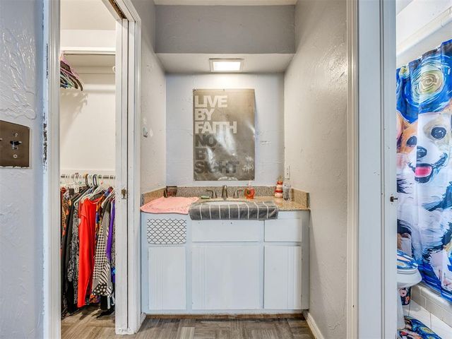 6624 Woodridge Avenue, Oklahoma City, OK 73132