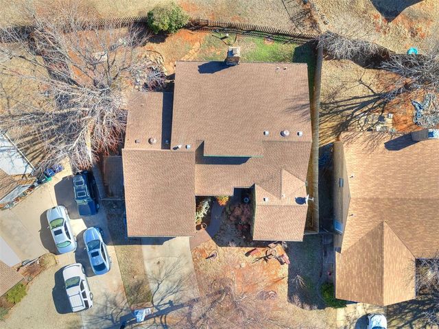 6624 Woodridge Avenue, Oklahoma City, OK 73132