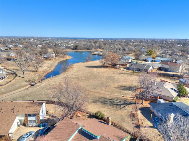 6624 Woodridge Avenue, Oklahoma City, OK 73132