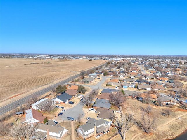 6624 Woodridge Avenue, Oklahoma City, OK 73132