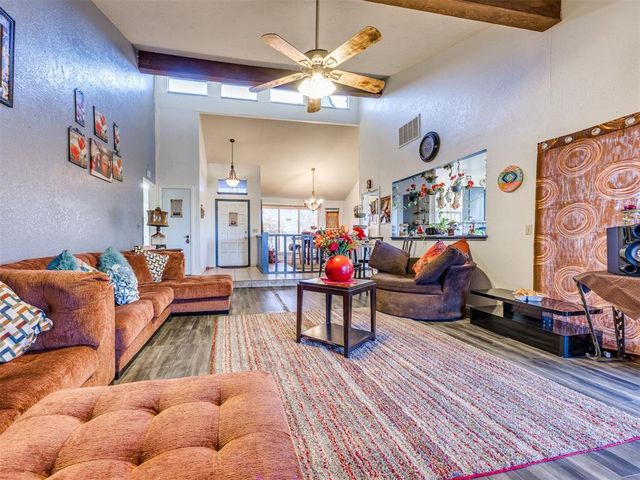 6624 Woodridge Avenue, Oklahoma City, OK 73132