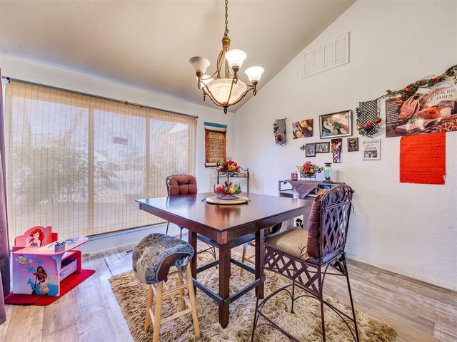 6624 Woodridge Avenue, Oklahoma City, OK 73132