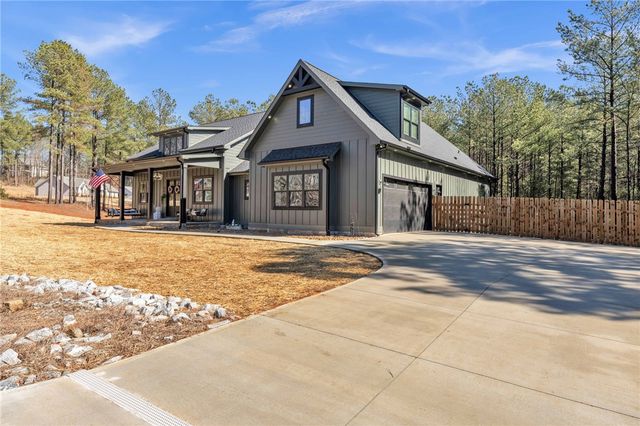 919 Watercrest Road, West Union, SC 29696