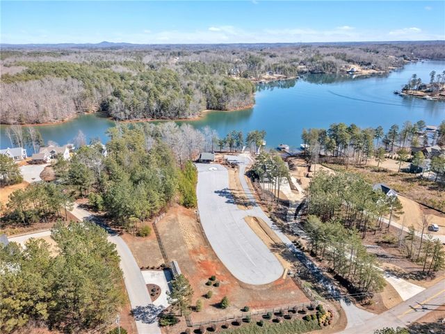 919 Watercrest Road, West Union, SC 29696