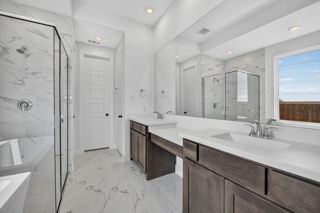 3608 Barrel Lane, Aubrey, TX 76227