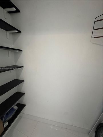 18201 Collins Avenue 608, Sunny Isles Beach, FL 33160