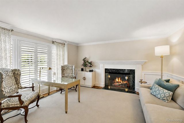 232 Guilford Road, Bloomfield Hills, MI 48304