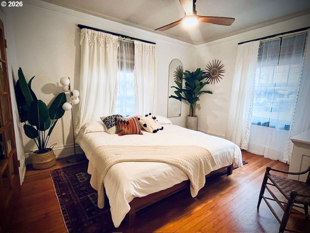 2109 Nw IRVING St 101, Portland, OR 97210