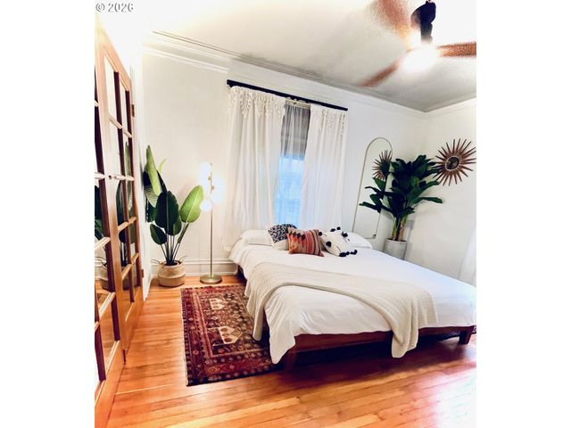 2109 Nw IRVING St 101, Portland, OR 97210