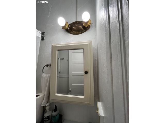 2109 Nw IRVING St 101, Portland, OR 97210