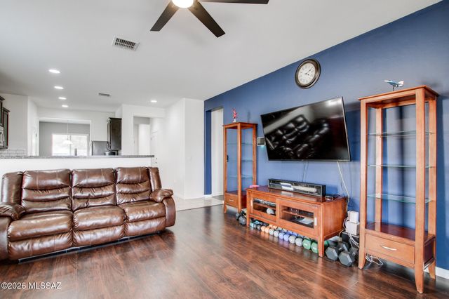 11278 W Folsom Point Drive, Marana, AZ 85658