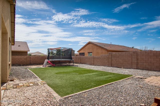11278 W Folsom Point Drive, Marana, AZ 85658