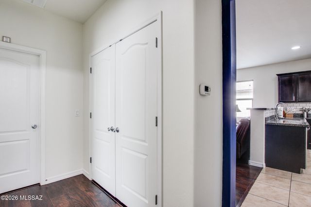11278 W Folsom Point Drive, Marana, AZ 85658