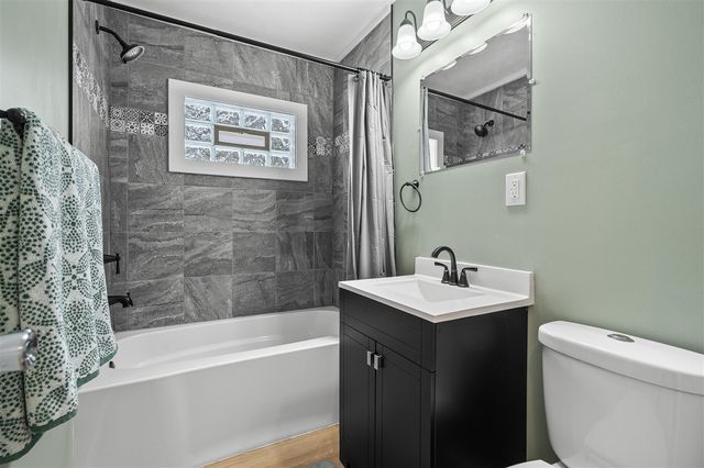 122 Creekview Drive, Battle Creek, MI 49037