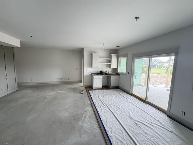 8062 Erie Drive SW, Byron Center, MI 49315