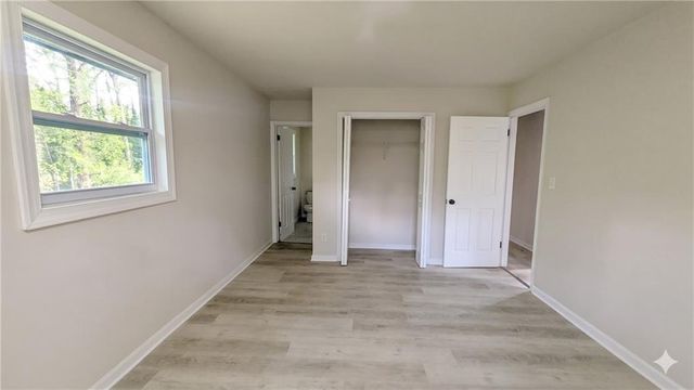 3211 Thrasher Circle, Decatur, GA 30032