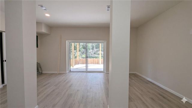 3211 Thrasher Circle, Decatur, GA 30032