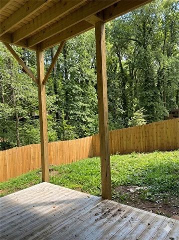 3211 Thrasher Circle, Decatur, GA 30032