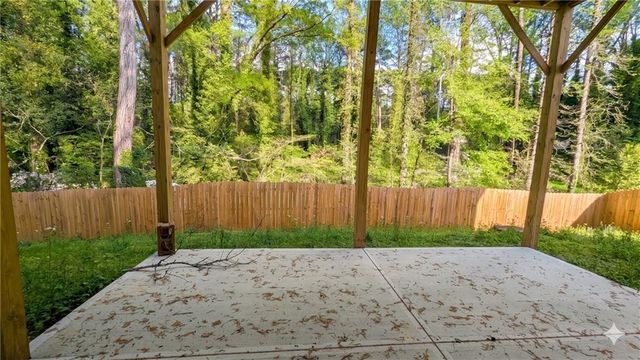 3211 Thrasher Circle, Decatur, GA 30032