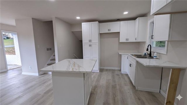 3211 Thrasher Circle, Decatur, GA 30032