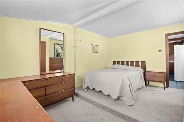 10 Lincoln Ave, Warren, RI 02885