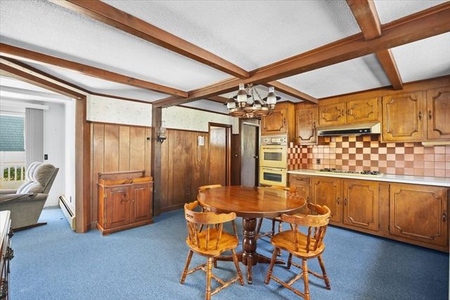 10 Lincoln Ave, Warren, RI 02885